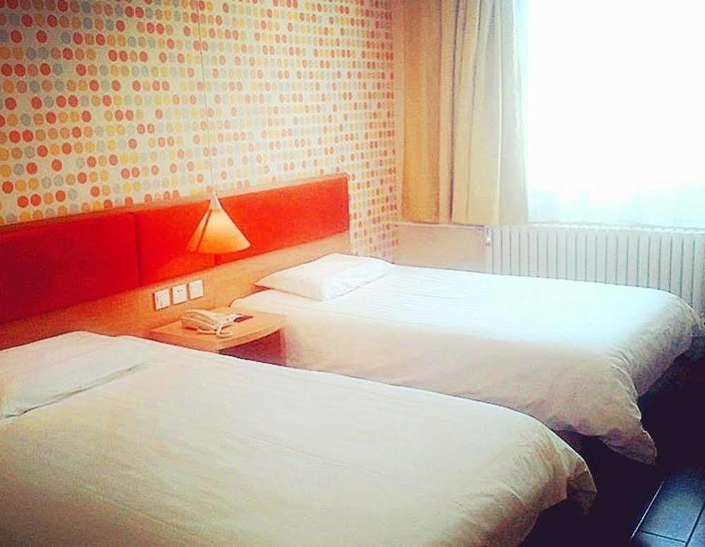 Home Inn Hongjialou ภายนอก รูปภาพ